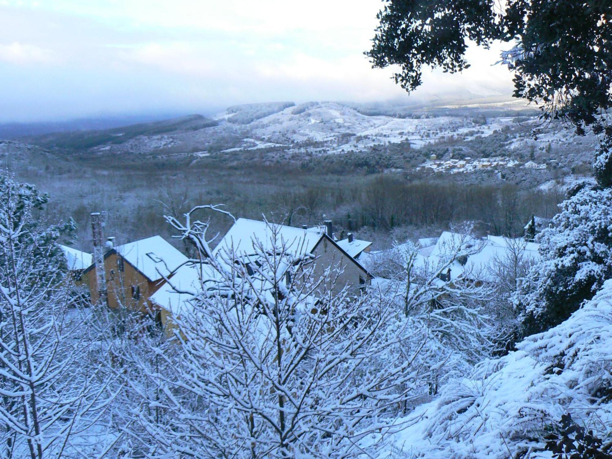 Casa De Turismo Rural Sardom3 Bembibre  Екстериор снимка