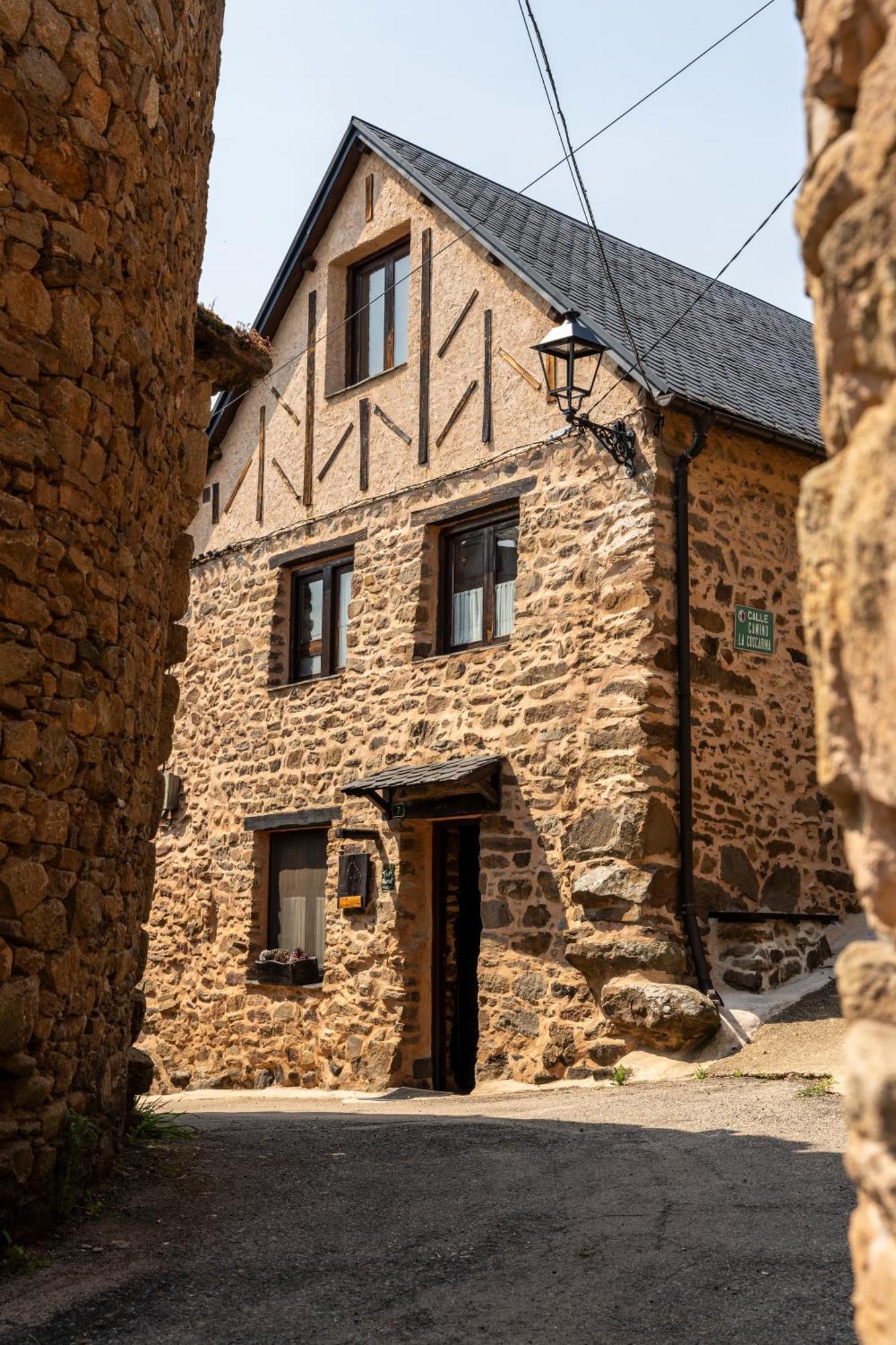 Casa De Turismo Rural Sardom3 Bembibre  Екстериор снимка