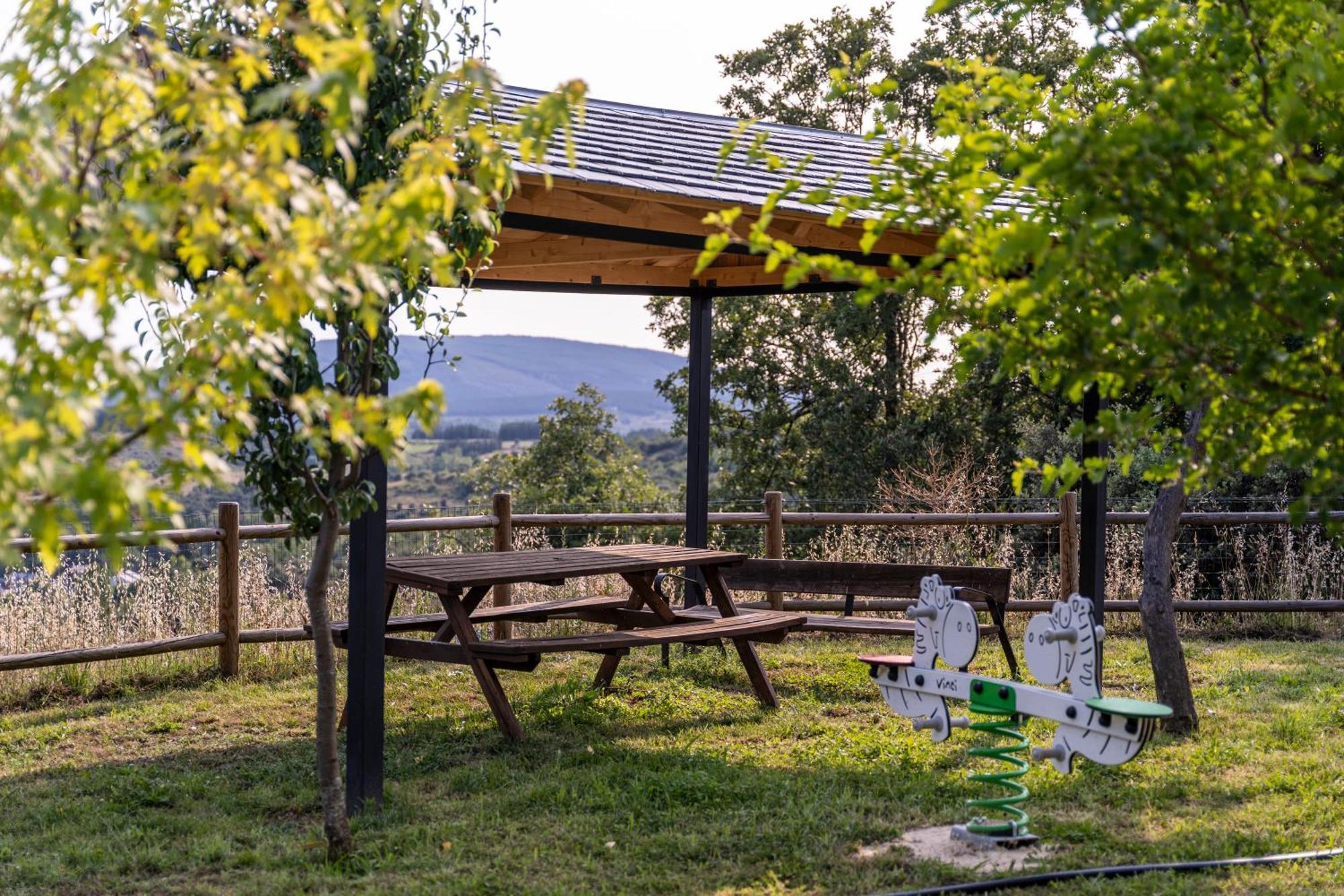 Casa De Turismo Rural Sardom3 Bembibre  Екстериор снимка